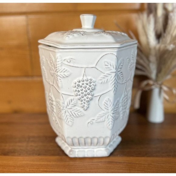 Pier 1 Imports Stoneware White Gray Cookie Jar Kitchen Canister 10"x7" - Picture 5 of 11